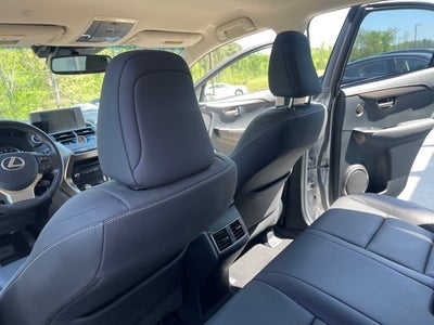 2019 Lexus NX 300h CARPLAY/UNLIMITED MILE WARRANTY/5.99% FINANCING