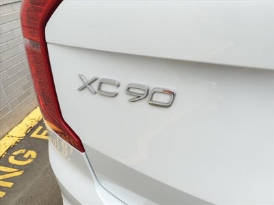 2023 Volvo XC90 B5 Core