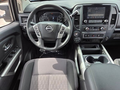 2024 Nissan TITAN XD SV