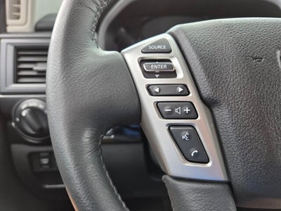 2024 Nissan TITAN XD SV