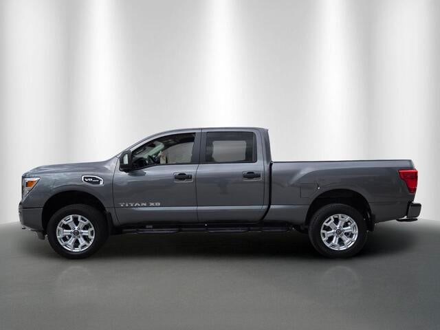 2024 Nissan TITAN XD SV