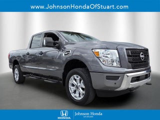 2024 Nissan TITAN XD SV