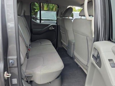 2019 Nissan FRONTIER SV