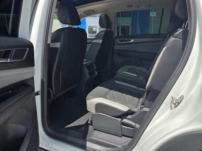 2024 Volkswagen Atlas 2.0T PEAK EDITION SEL