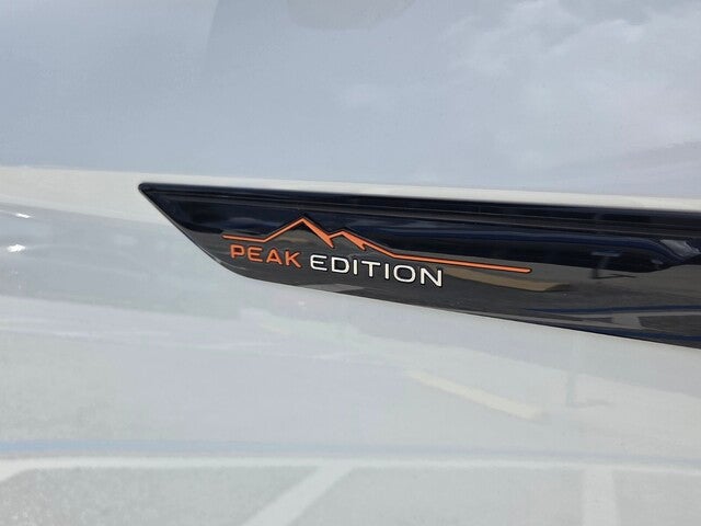 2024 Volkswagen Atlas 2.0T PEAK EDITION SEL