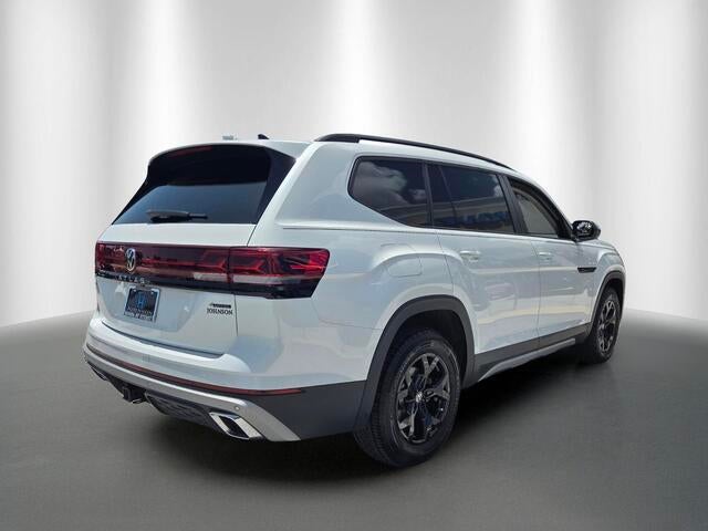 2024 Volkswagen Atlas 2.0T PEAK EDITION SEL