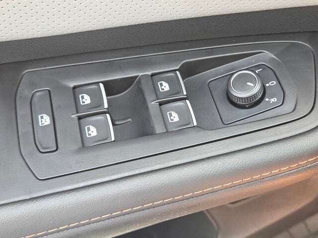 2024 Volkswagen Atlas 2.0T PEAK EDITION SEL