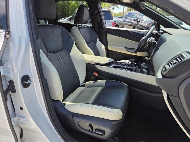 2024 Lexus NX 250 PREMIUM
