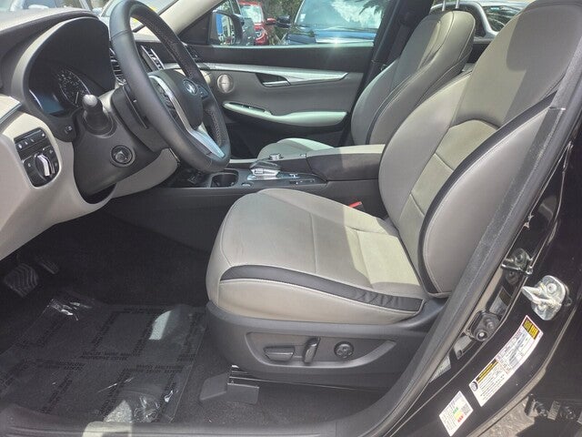 2023 INFINITI QX50 SENSORY