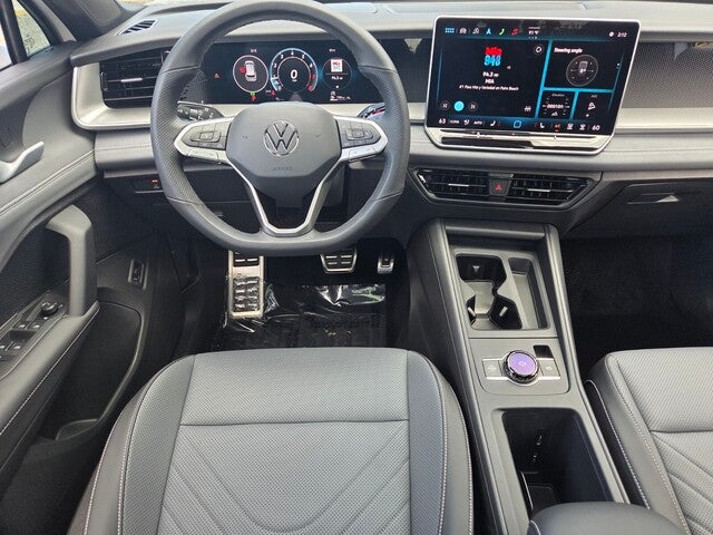 2025 Volkswagen Tiguan 2.0T SE R-LINE BLACK