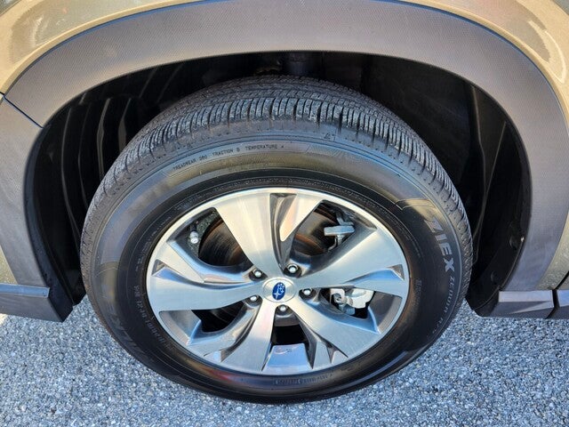 2024 Subaru ASCENT PREMIUM