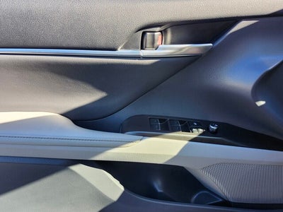 2024 Toyota CAMRY XLE