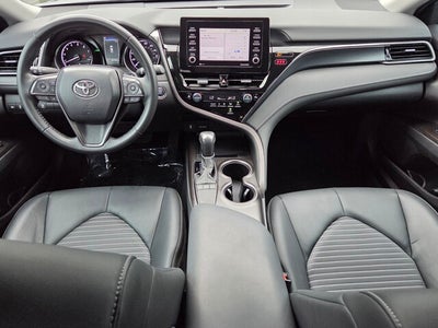 2024 Toyota CAMRY SE