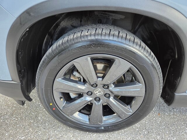 2023 Honda Pilot SPORT