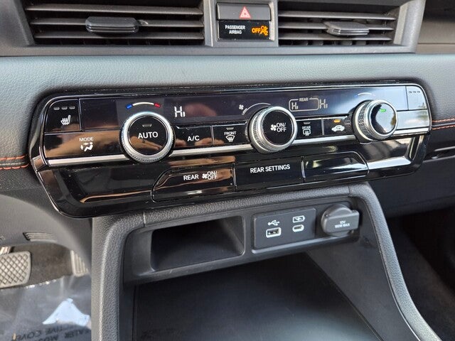 2023 Honda Pilot SPORT