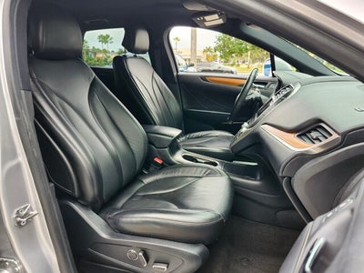 2019 Lincoln MKC SELECT