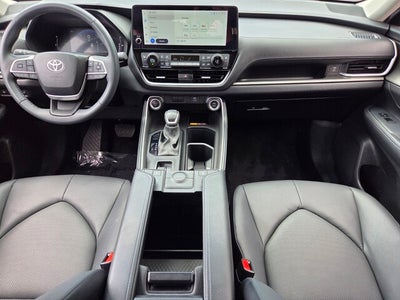 2024 Toyota GRAND HIGHLANDER XLE