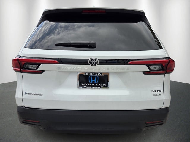 2024 Toyota GRAND HIGHLANDER XLE