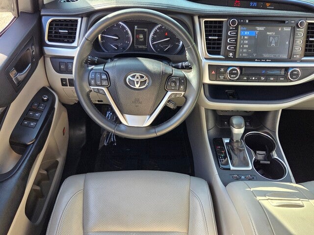 2019 Toyota HIGHLANDER LIMITED