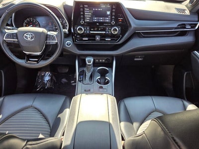 2021 Toyota HIGHLANDER XSE