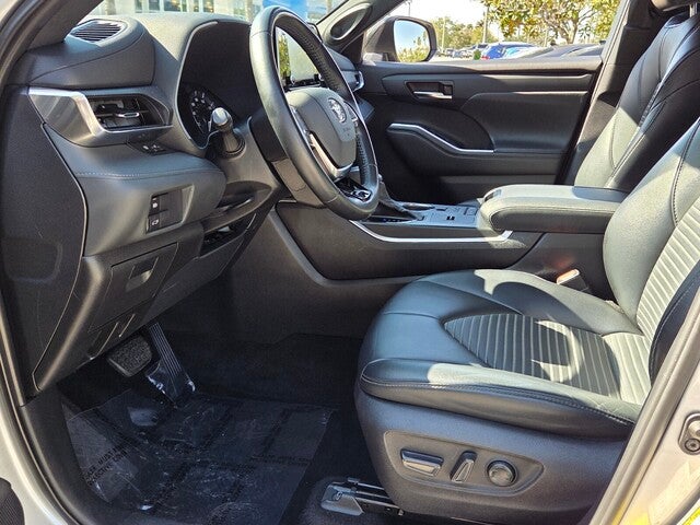 2021 Toyota HIGHLANDER XSE