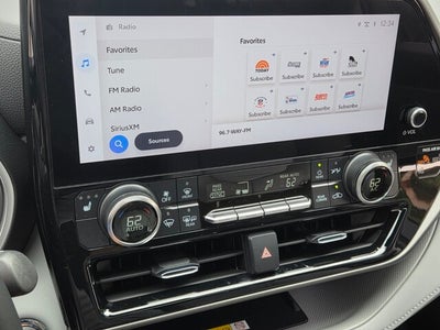 2023 Toyota HIGHLANDER XLE