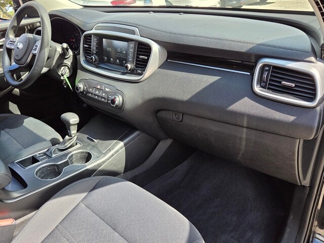 2019 Kia SORENTO L