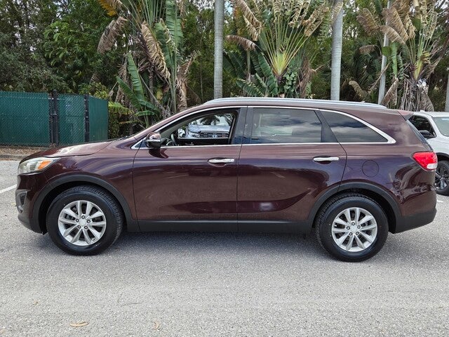 2016 Kia SORENTO LX