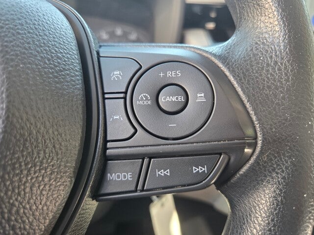 2024 Toyota COROLLA CROSS L