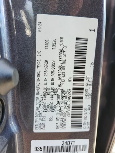 2024 Toyota SEQUOIA PLATINUM