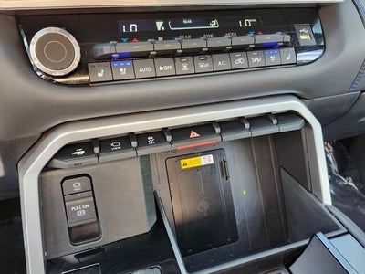 2024 Toyota SEQUOIA PLATINUM