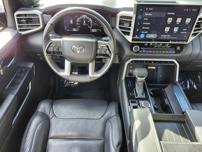 2024 Toyota SEQUOIA PLATINUM