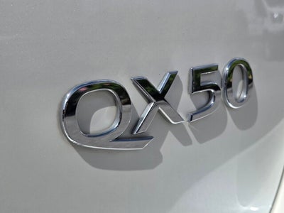 2017 INFINITI QX50 BASE