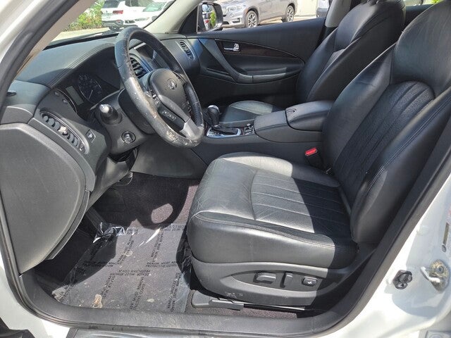 2017 INFINITI QX50 BASE