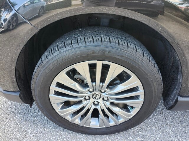 2021 Toyota VENZA LIMITED