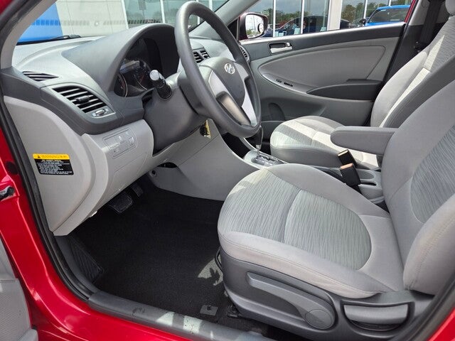 2016 Hyundai ACCENT SE