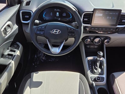 2025 Hyundai VENUE SEL