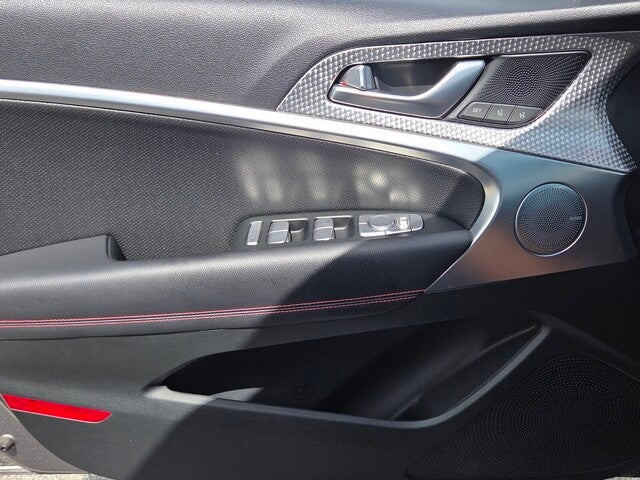2023 Genesis G70 3.3T