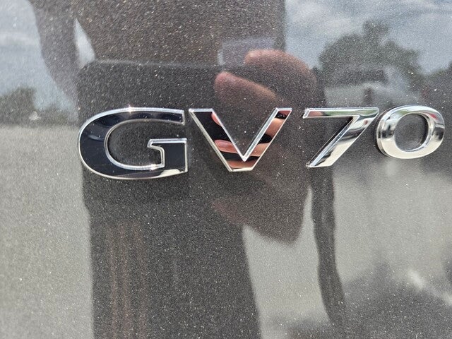 2025 Genesis GV70 2.5T
