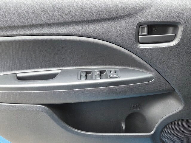 2017 Mitsubishi MIRAGE ES