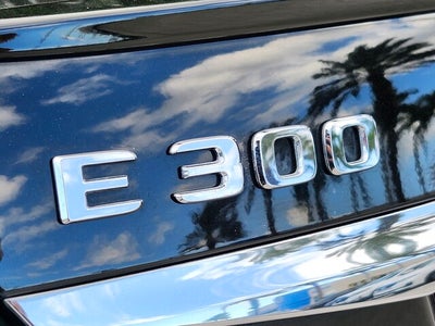 2018 Mercedes-Benz E-CLASS E 300