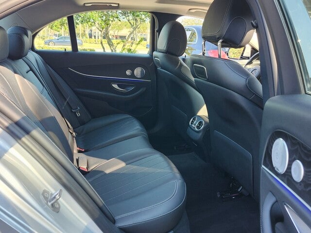 2018 Mercedes-Benz E-CLASS E 300