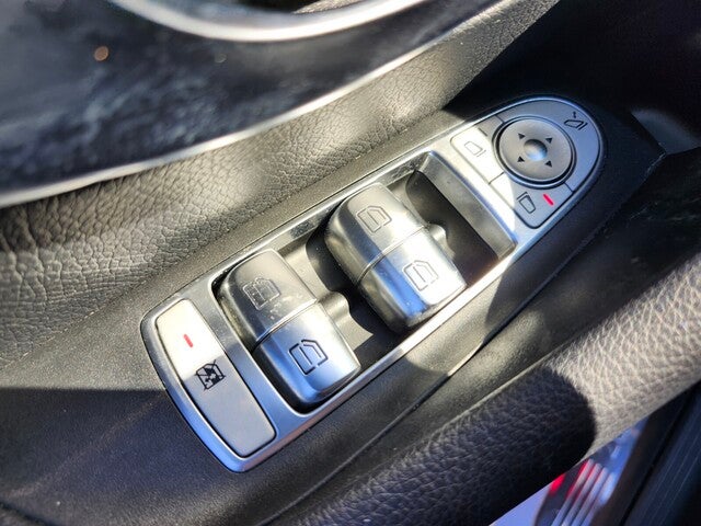 2018 Mercedes-Benz E-CLASS E 300