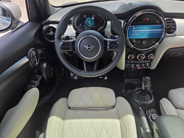 2024 MINI HARDTOP 4 DOOR SIGNATURE
