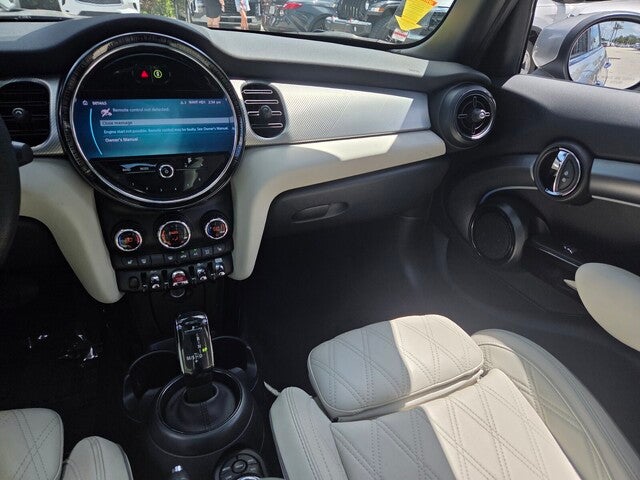 2024 MINI HARDTOP 4 DOOR SIGNATURE
