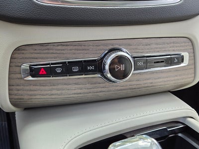 2023 Volvo XC90 ULTIMATE