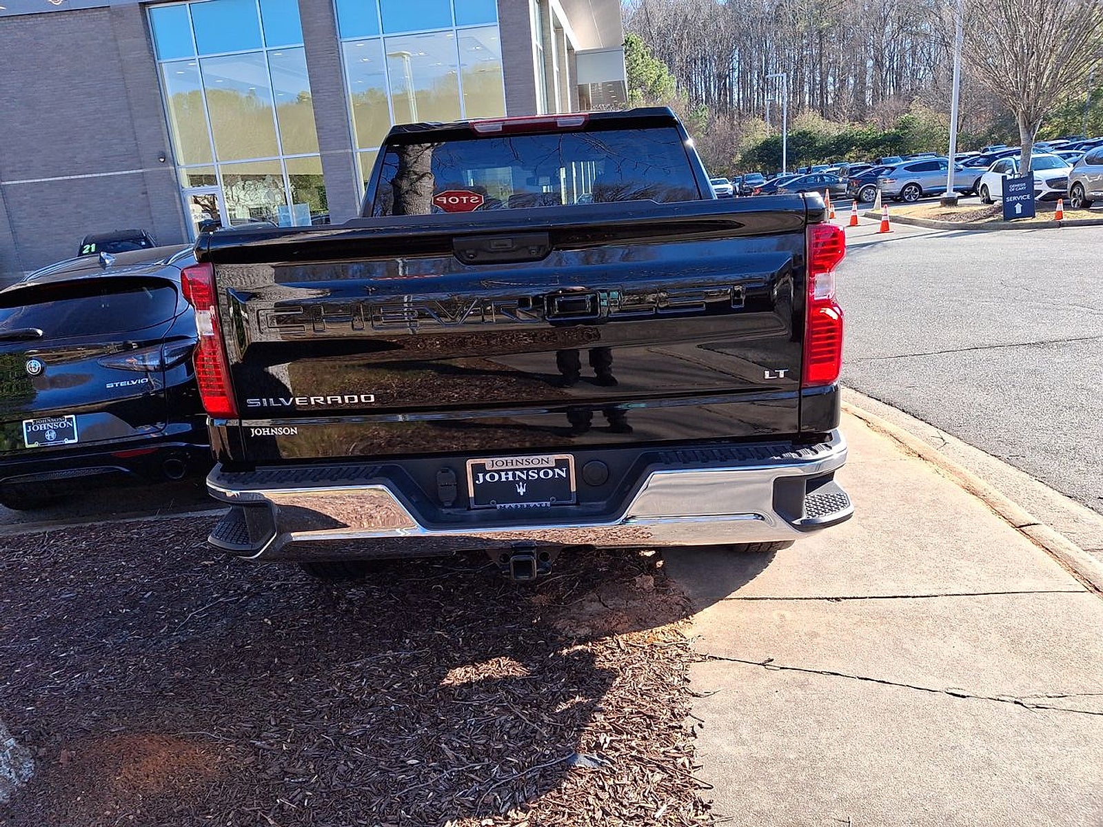 2024 Chevrolet Silverado 1500 4WD Crew Cab Short Bed LT with 2FL