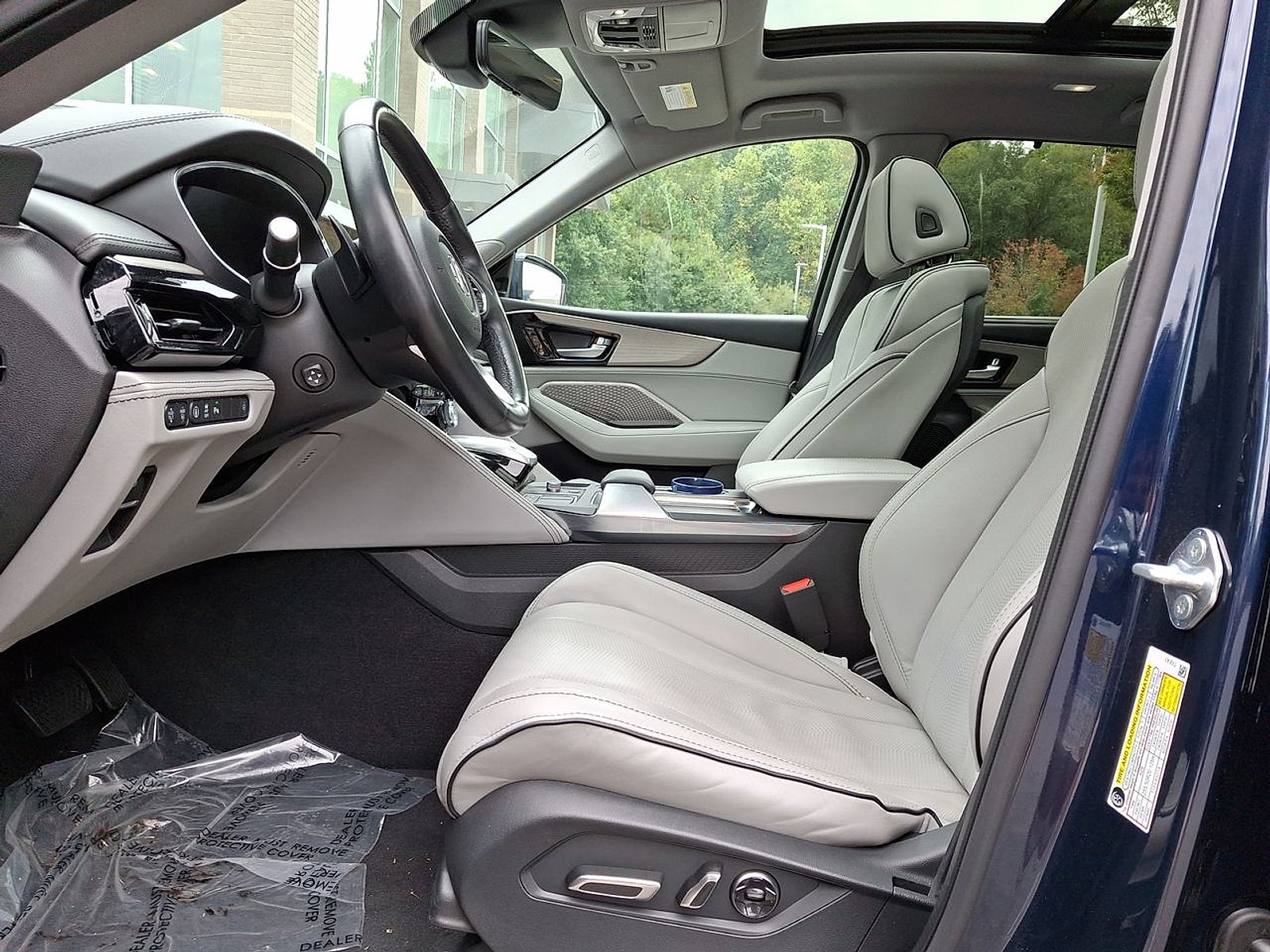 2023 Acura MDX Advance Package