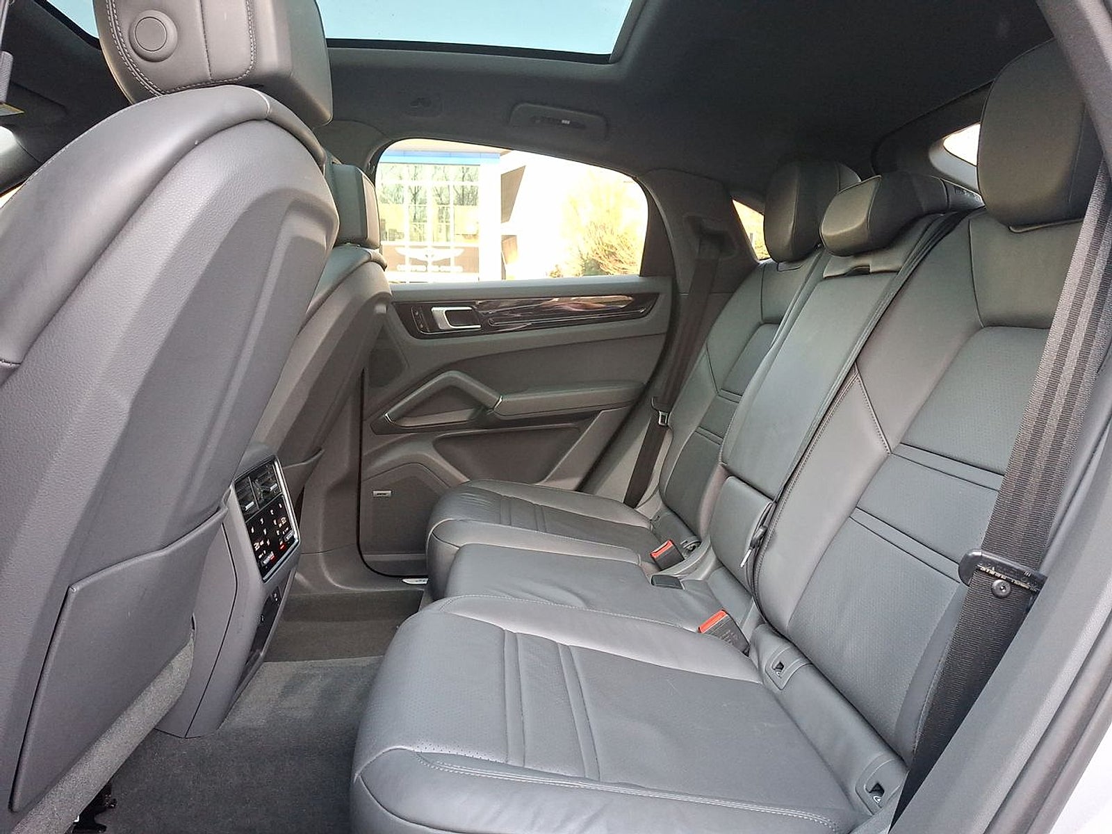 2020 Porsche Cayenne Coupe S