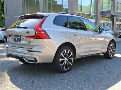 2023 Volvo XC60 Recharge Plug-In Hybrid T8 Ultimate Dark Theme